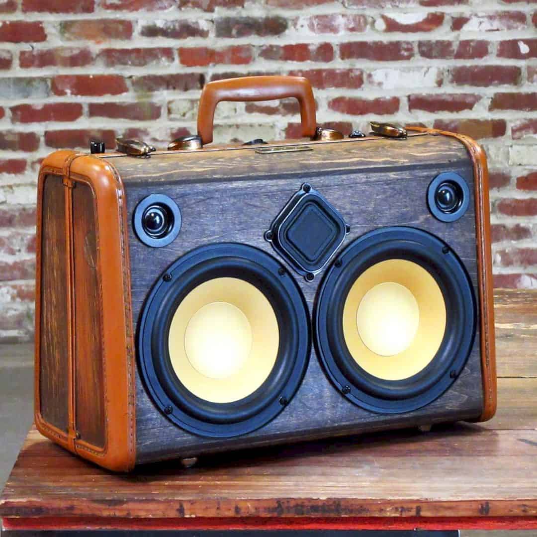 Classic Woodgrain 50 Watt BoomCase 1