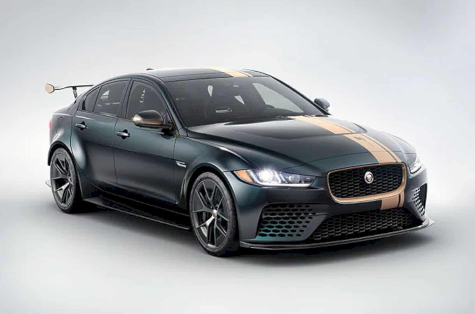 Jaguar XE SV Project 8 6