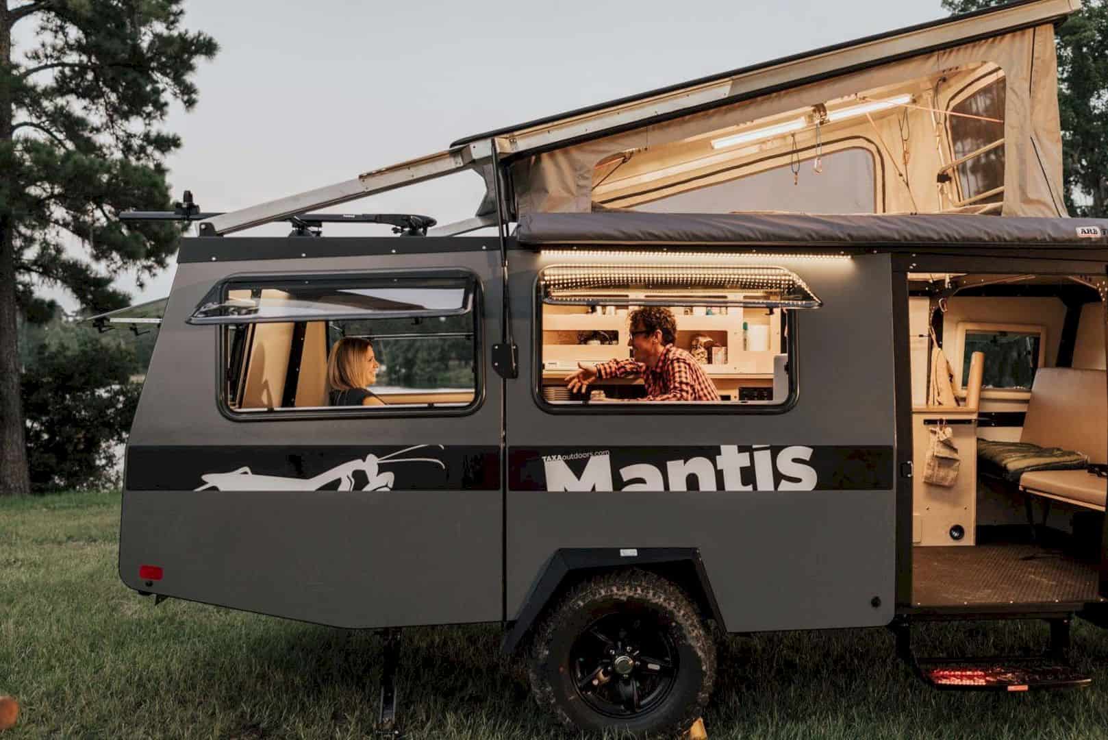 Mantis TAXA Outdoors 2