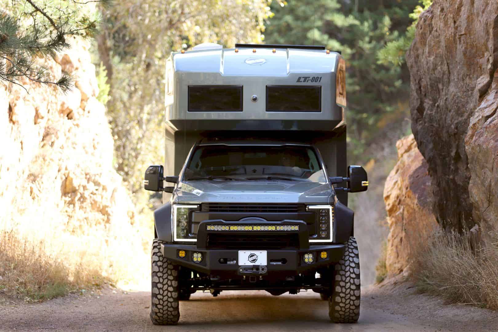 EarthRoamer LTi 8