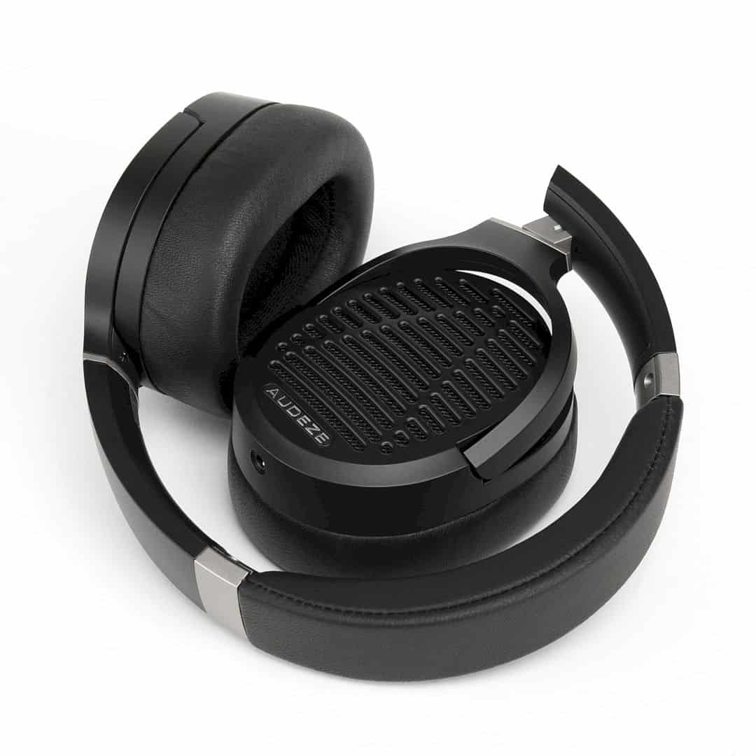 LCD 1 Headphone 1