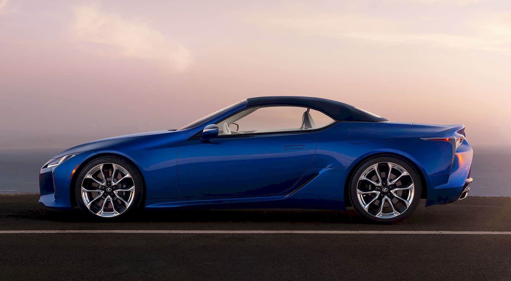 Lexus LC 500 Convertible 1