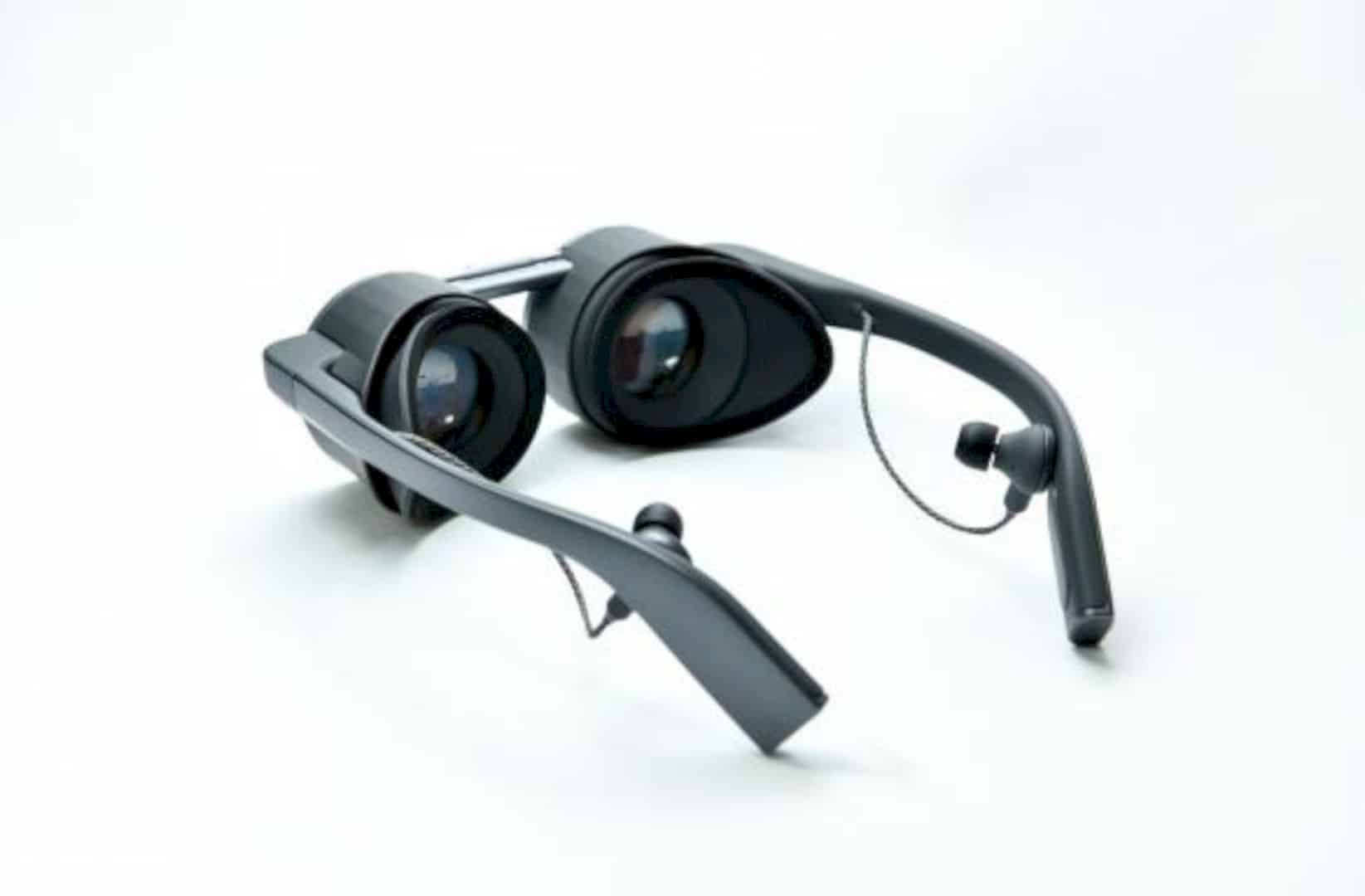 Panasonic HD 1 Capable UHD VR Eyeglasses 2