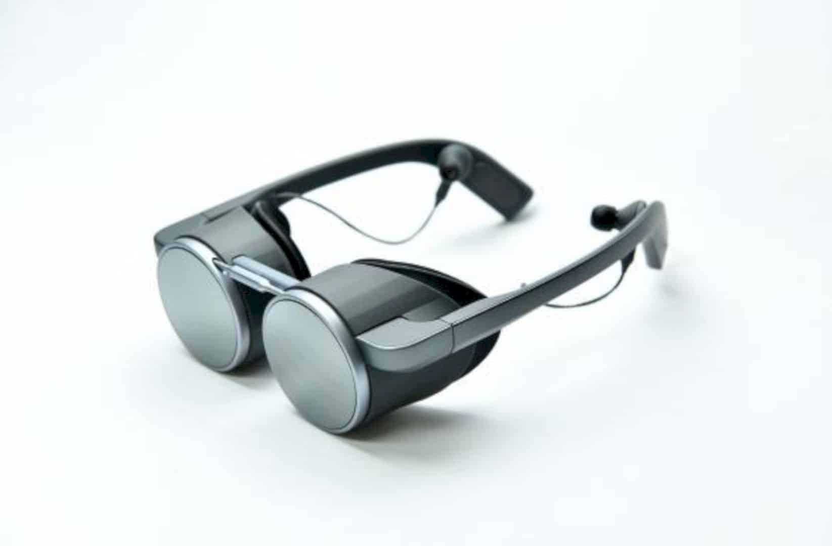 Panasonic HD 1 Capable UHD VR Eyeglasses 3