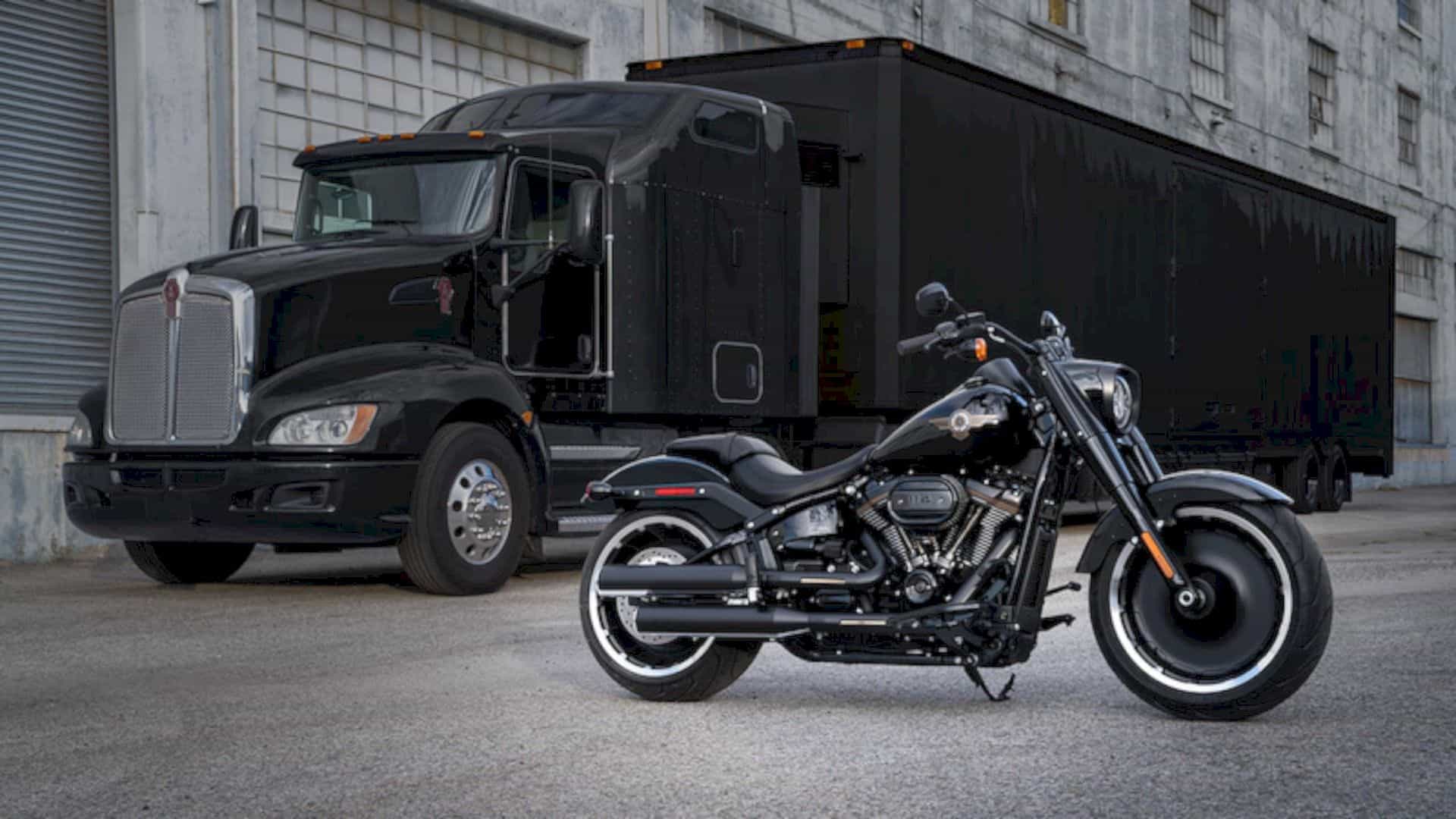 Harley Davidson 2020 Fat Boy® 114 Motorcycle 3