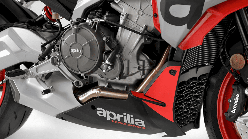 Aprilia Tuono 660 3