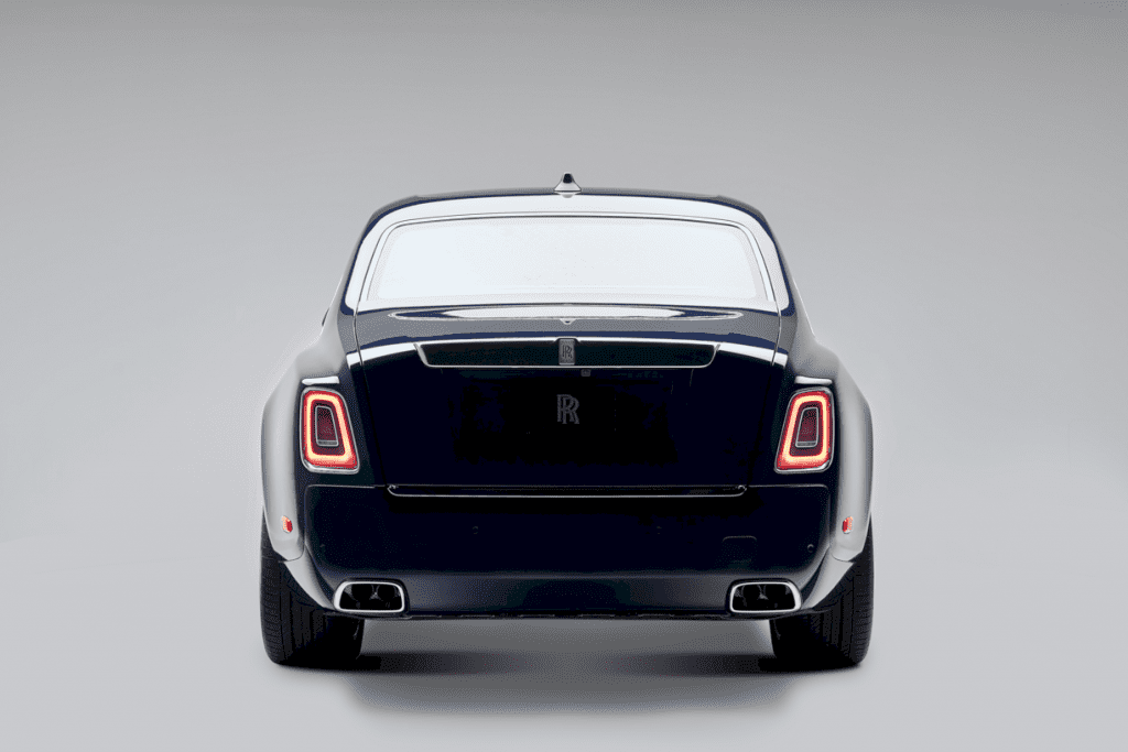 Rolls Royce Koa Phantom 5