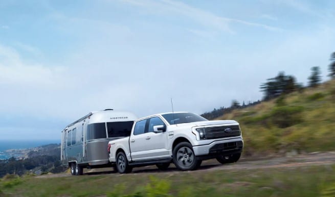 2022 FORD F 150 LIGHTNING (5)