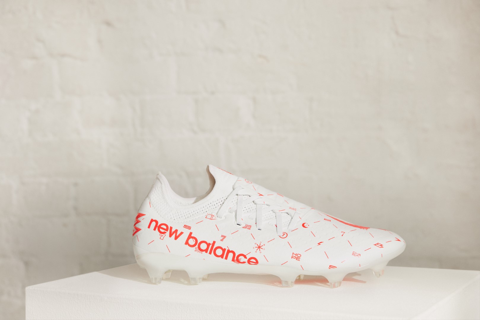 New Balance Unveils Bukayo Saka’s Exclusive ‘Seven Edition’ Furon v7 Boot